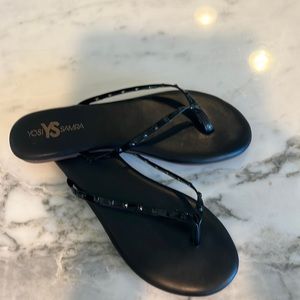 NWOT Yosi Samra black size 9 patented cushion sandal, stud embellish